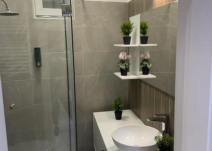 Apartment Modern In Center Bucharest